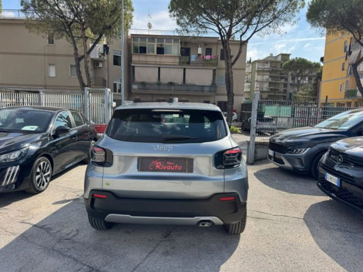 Jeep Avenger 1.2 turbo Altitude fwd 100cv (4)