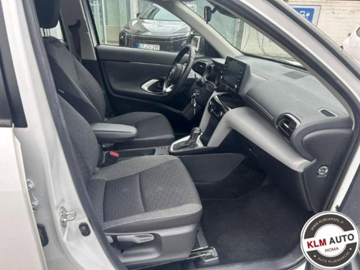 Toyota Yaris Cross 1.5 Hybrid 5p. E-CVT Active (8)