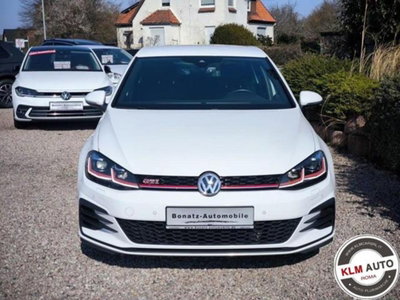 Volkswagen Golf 2.0 tsi GTI MT Ultimate 245cv (2)