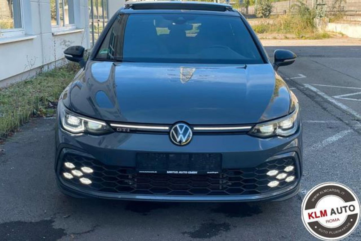 Volkswagen Golf 2.0 TSI GTI DSG (2)