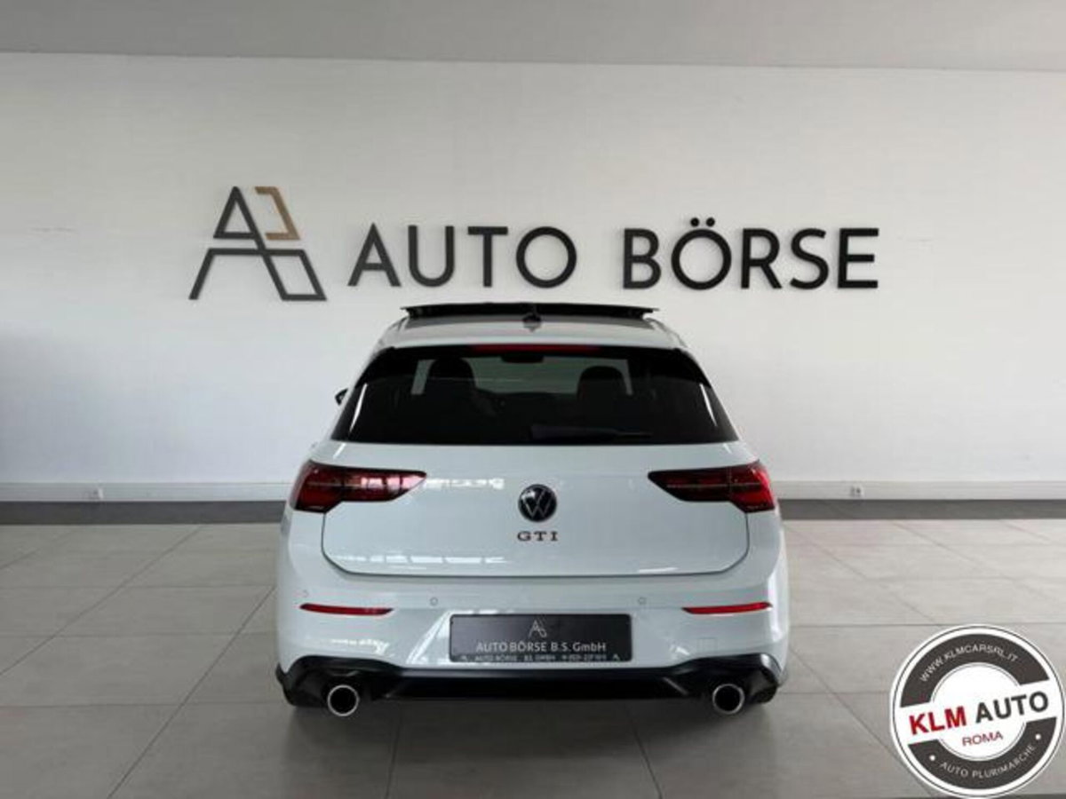 Volkswagen Golf 2.0 tsi GTI MT Ultimate 245cv (4)