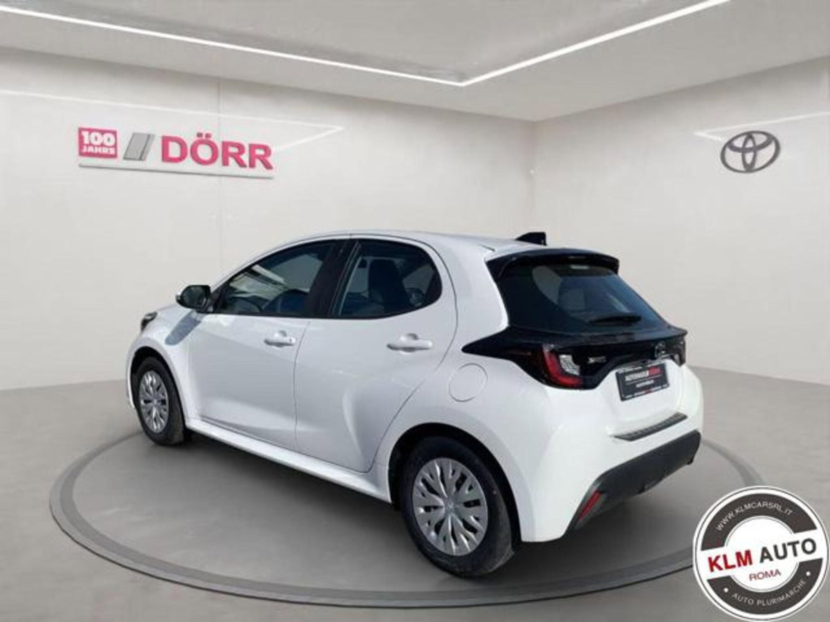 Toyota Yaris 1.0 5 porte Trend (4)