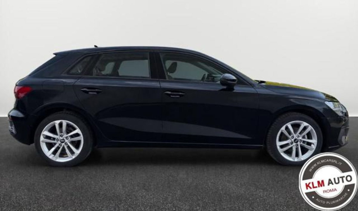 Audi A3 Sportback 30 TFSI S line edition (7)