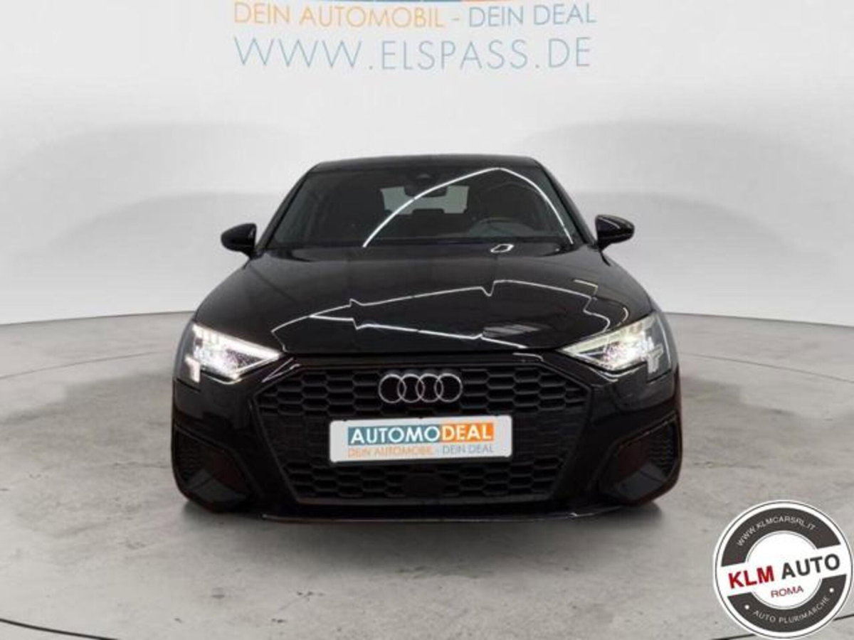 Audi A3 Sportback 30 TFSI S tronic Business Advanced (3)