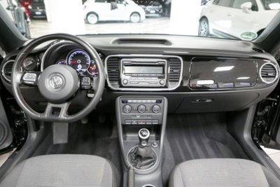 Volkswagen Maggiolino Cabrio 1.2 TSI Design (11)
