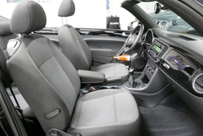 Volkswagen Maggiolino Cabrio 1.2 TSI Design (13)