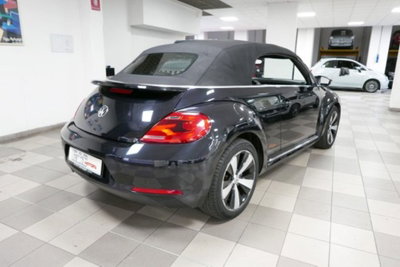 Volkswagen Maggiolino Cabrio 1.2 TSI Design (9)
