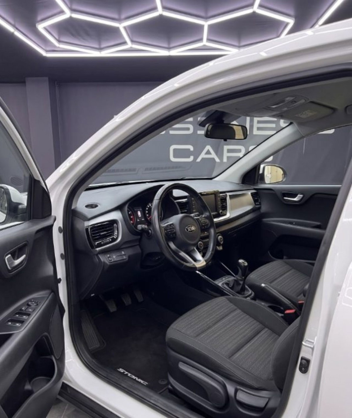 Kia Stonic 1.4 MPI EcoGPL Energy (7)