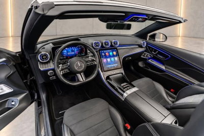 Mercedes-Benz CLE Cabrio 220 d AMG Line Premium Plus auto (11)