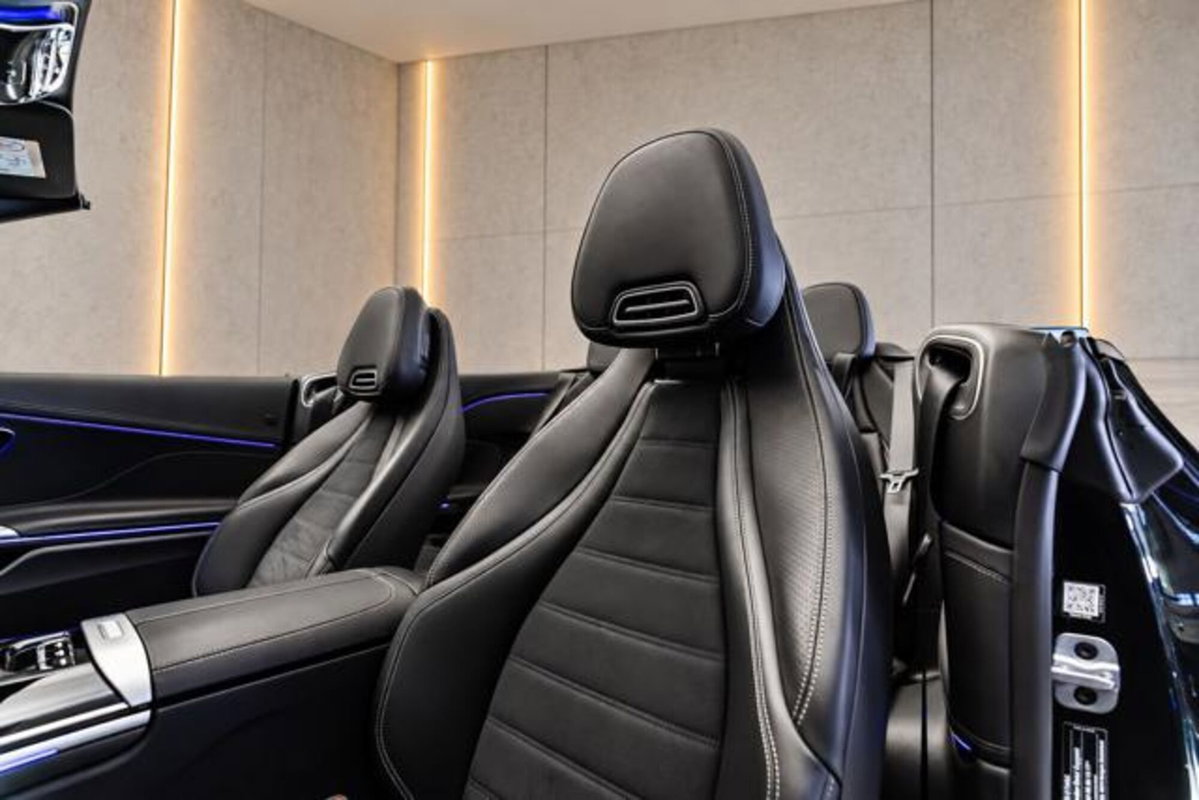 Mercedes-Benz CLE Cabrio 220 d AMG Line Premium Plus auto (14)