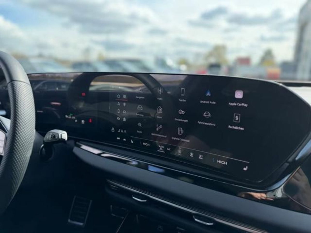 Audi A6 Avant 40 2.0 TDI S tronic Business Plus (14)