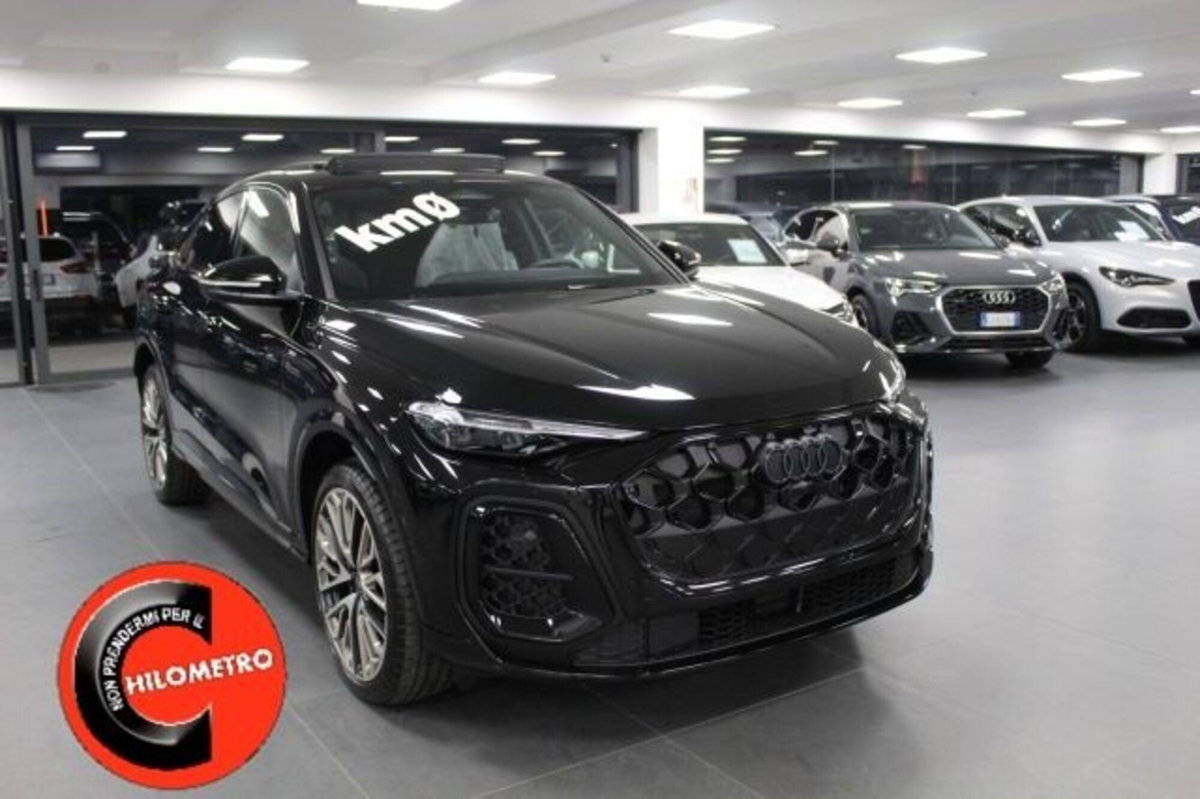 Audi Q5 Sportback Sportback 40 2.0 tdi mhev 12V quattro s-tronic