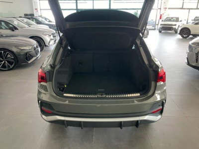 Audi Q3 Sportback 2.0 tdi Business 150cv s-tronic (13)