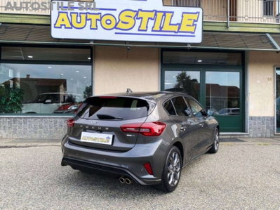Ford Focus Station Wagon 1.0 EcoBoost Hybrid 125 CV SW ST-Line (10)