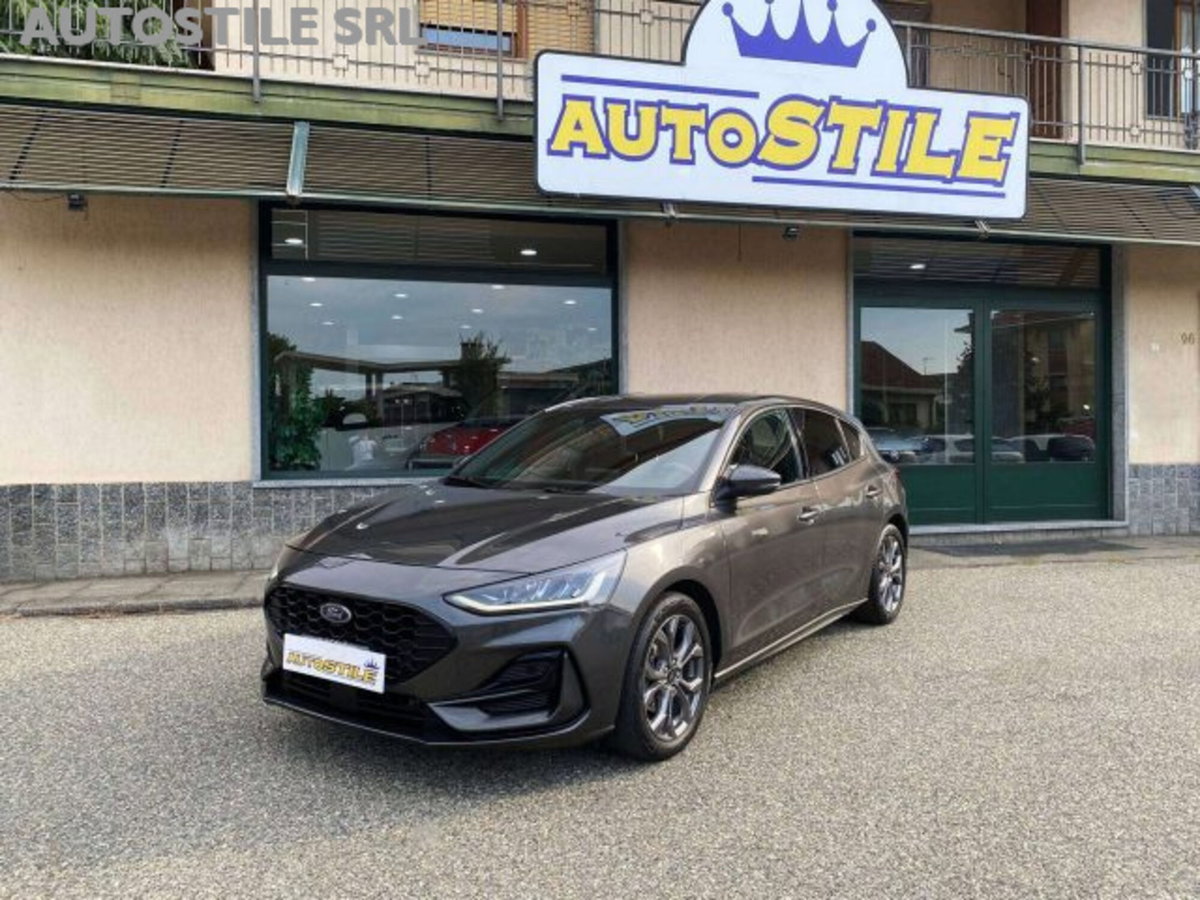 Ford Focus Station Wagon 1.0 EcoBoost Hybrid 125 CV SW ST-Line (13)