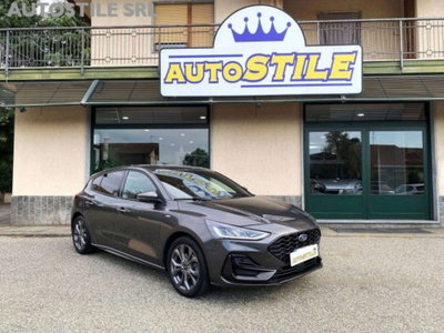 Ford Focus Station Wagon 1.0 EcoBoost Hybrid 125 CV SW ST-Line (2)