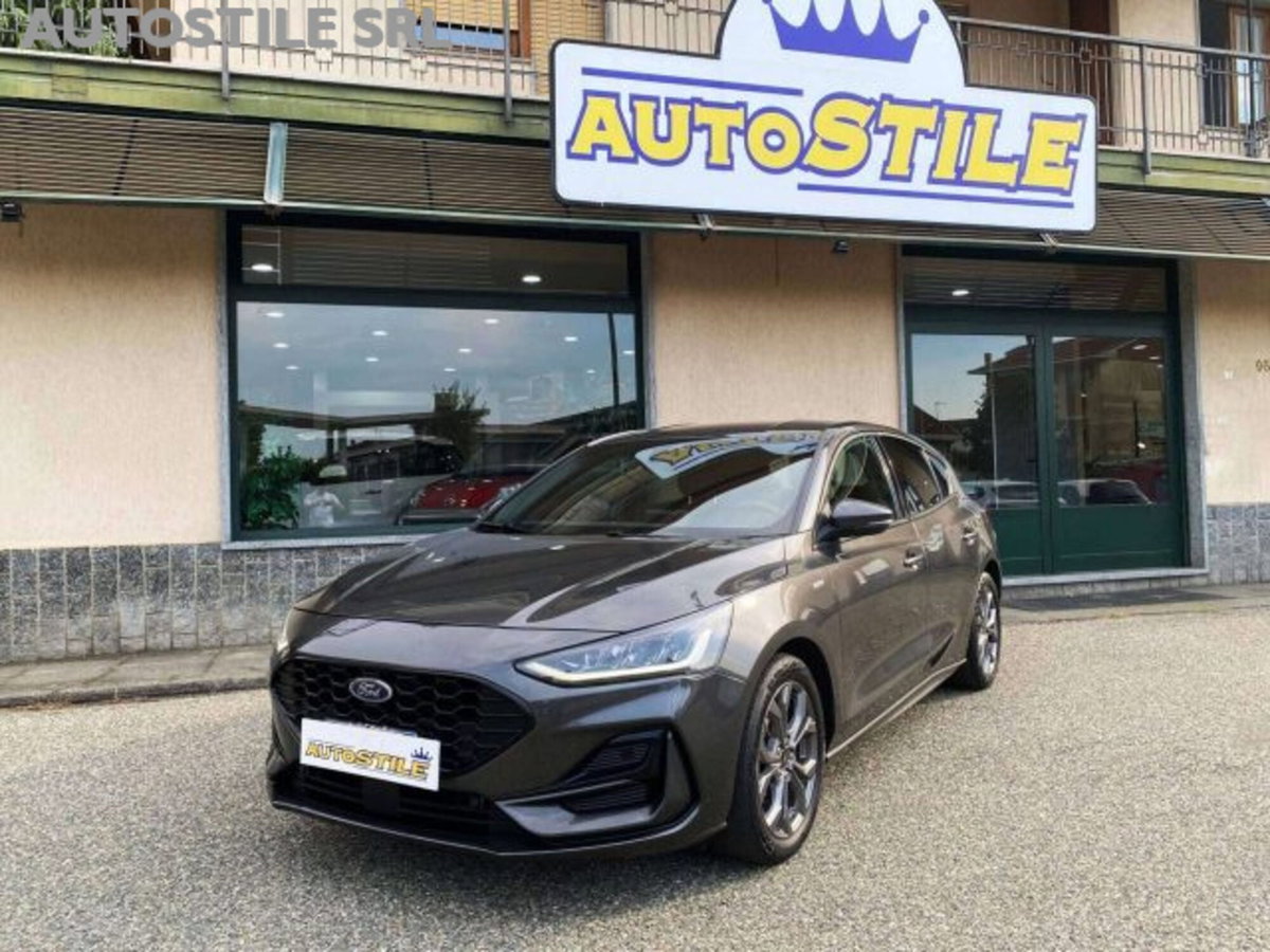 Ford Focus Station Wagon 1.0 EcoBoost Hybrid 125 CV SW ST-Line (3)