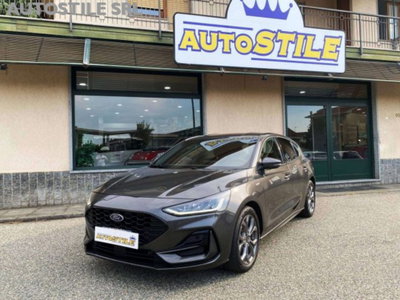 Ford Focus Station Wagon 1.0 EcoBoost Hybrid 125 CV SW ST-Line (3)