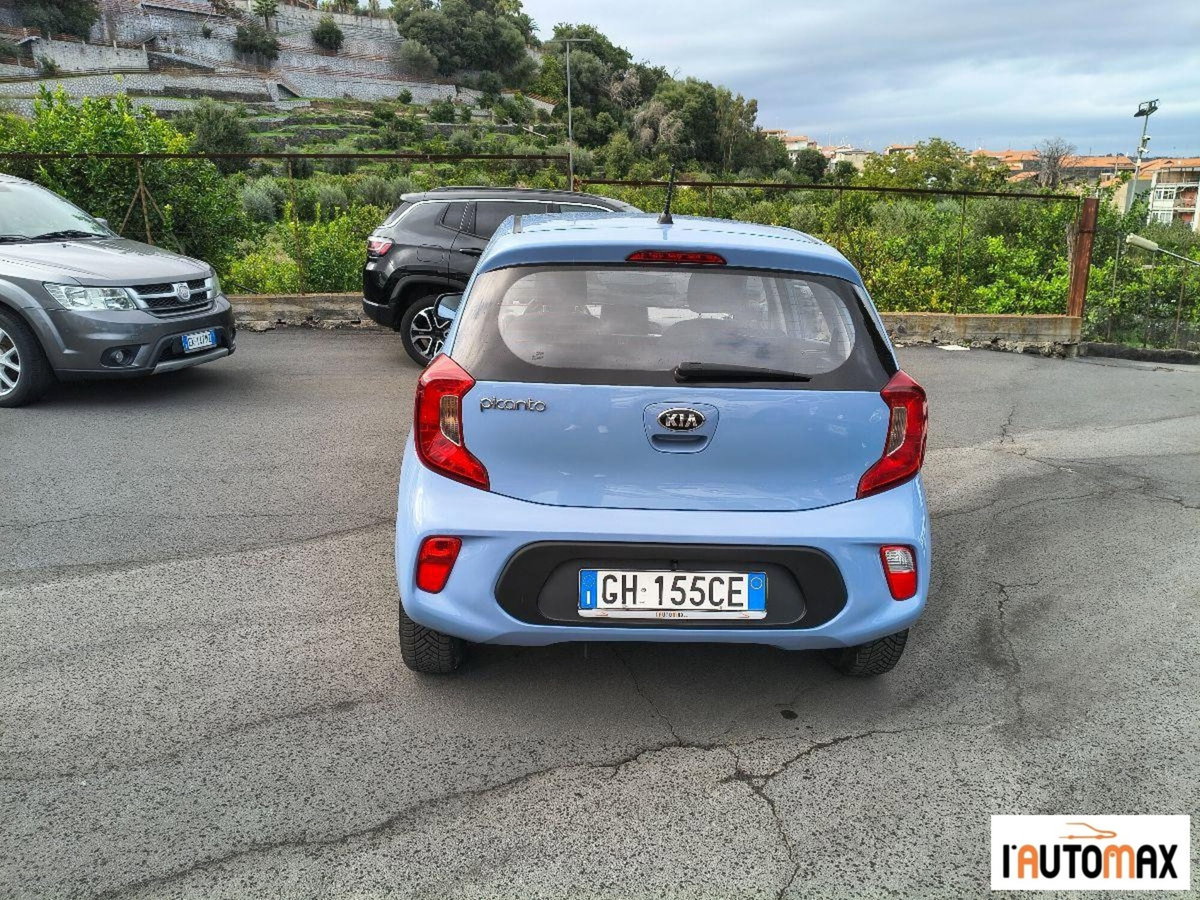 Kia Picanto 1.0 12V 5 porte Urban (7)