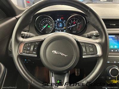 Jaguar E-Pace 2.0 AWD aut. R-Dynamic HSE (9)