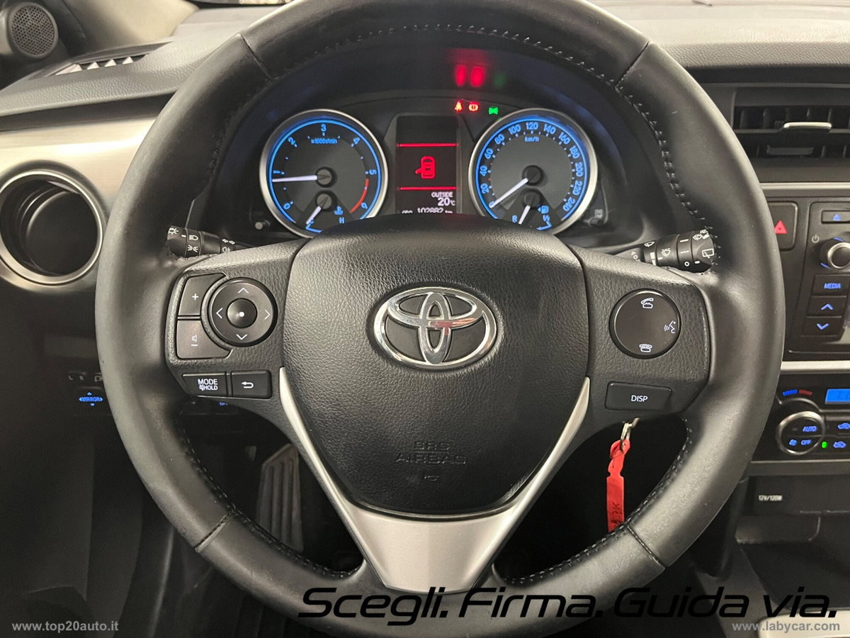 Toyota Auris 1.D-4D (7)