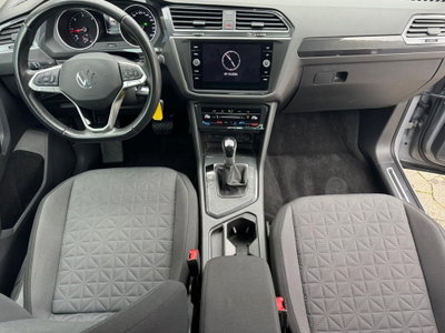 Volkswagen Tiguan 2.0 TDI 150 CV SCR DSG 4MOTION Elegance (13)