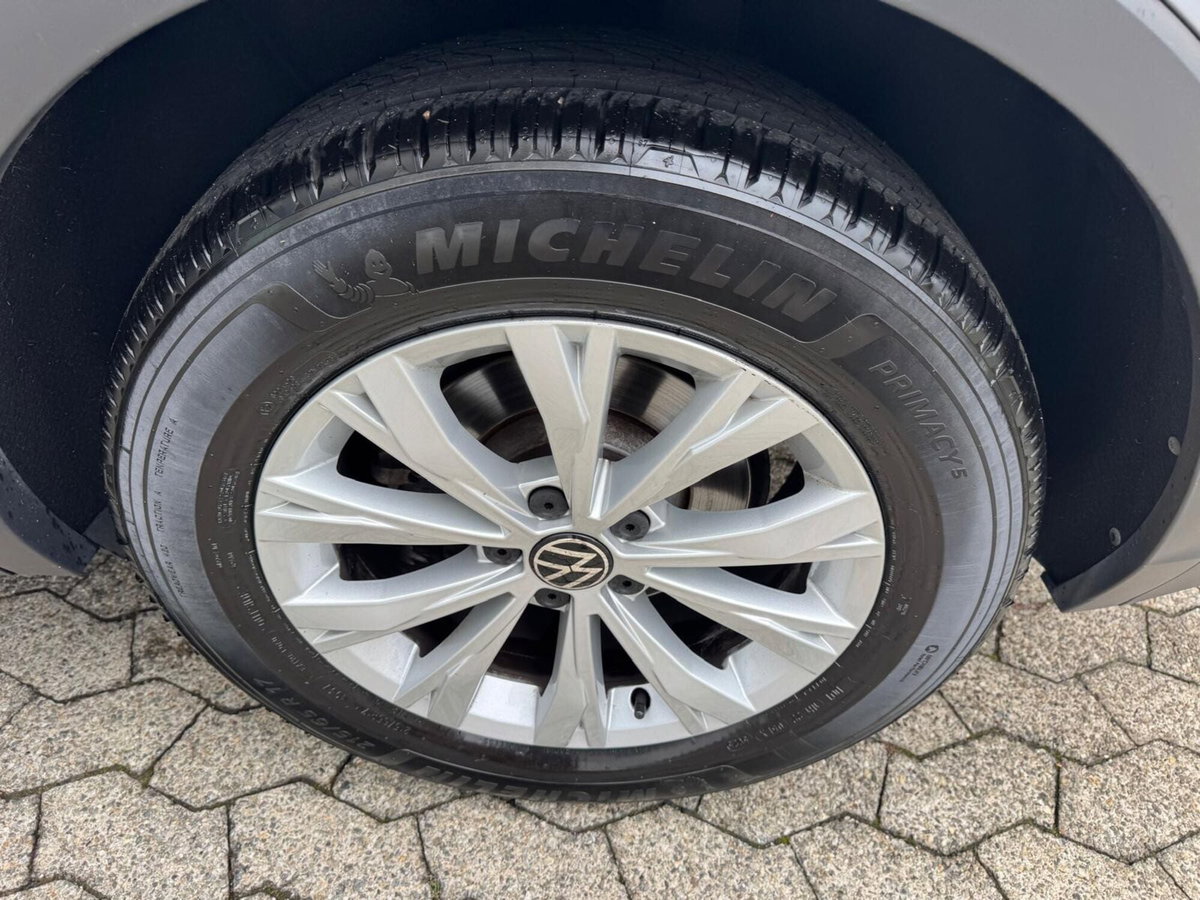 Volkswagen Tiguan 2.0 TDI 150 CV SCR DSG 4MOTION Elegance (15)