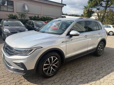 Volkswagen Tiguan 2.0 TDI 150 CV SCR DSG 4MOTION Life usata