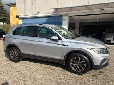 Volkswagen Tiguan 2.0 TDI 150 CV SCR DSG 4MOTION Life (3)