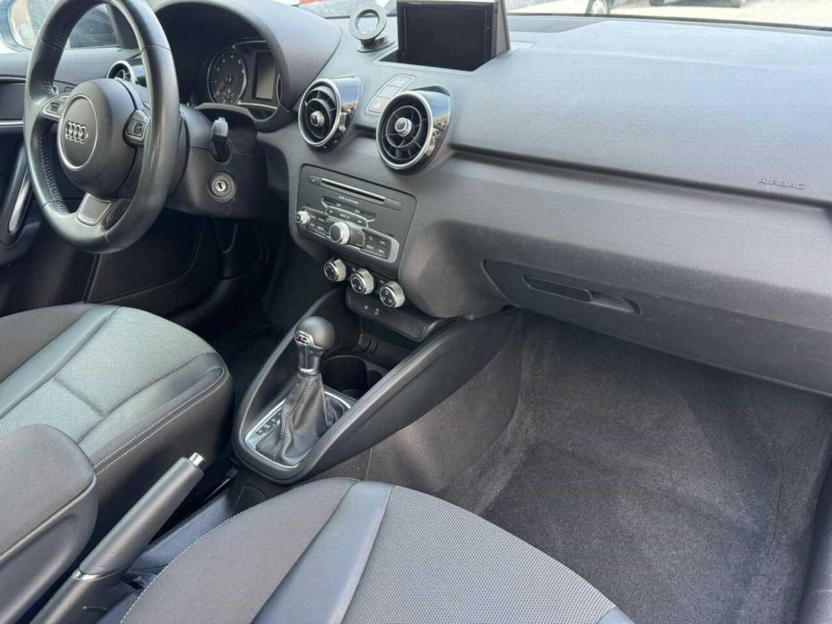 Audi A1 Sportback 1.0 TFSI ultra S tronic Sport (10)