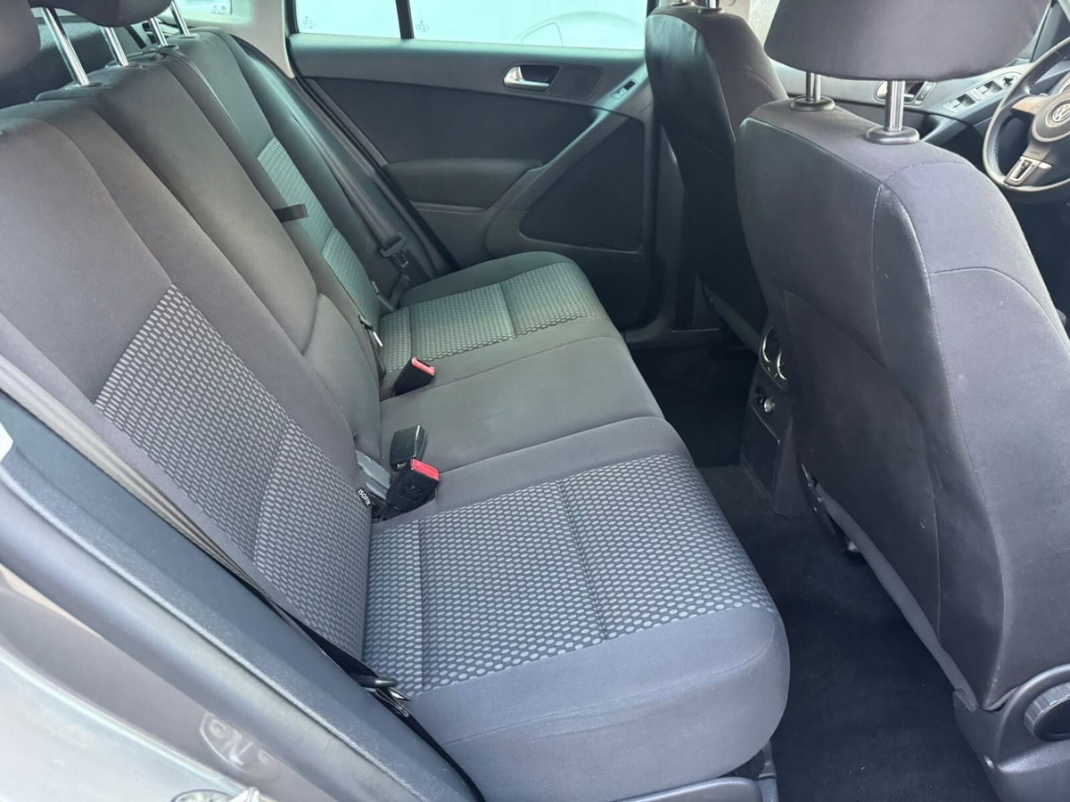 Volkswagen Tiguan 2.0 TDI DPF Trend & Fun BlueMotion Tech. (12)