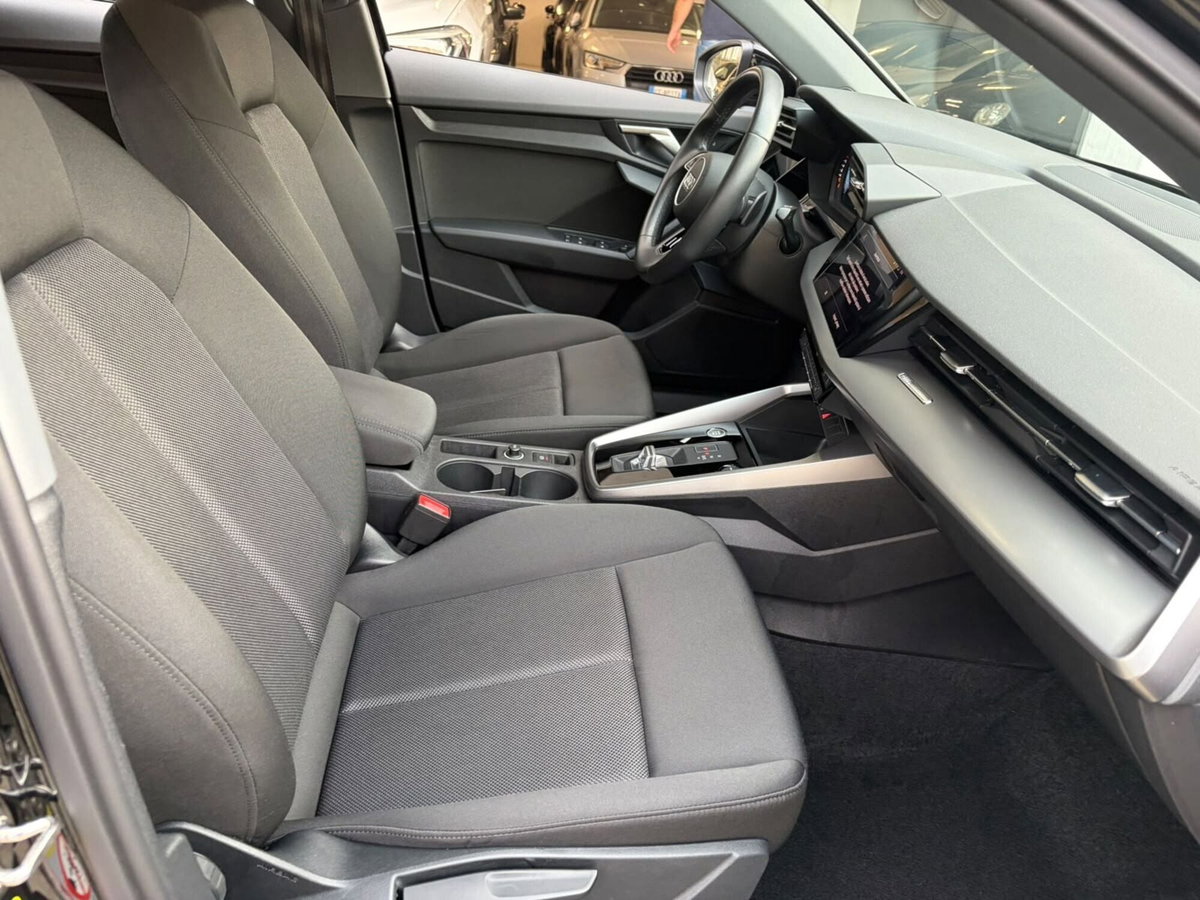Audi A3 Sportback 30 TDI S tronic Business (10)