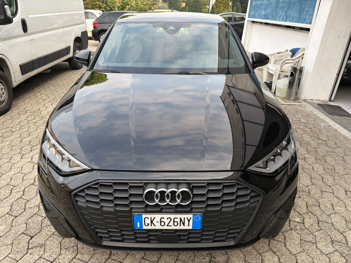 Audi A3 Sportback 30 TDI S tronic Business (2)