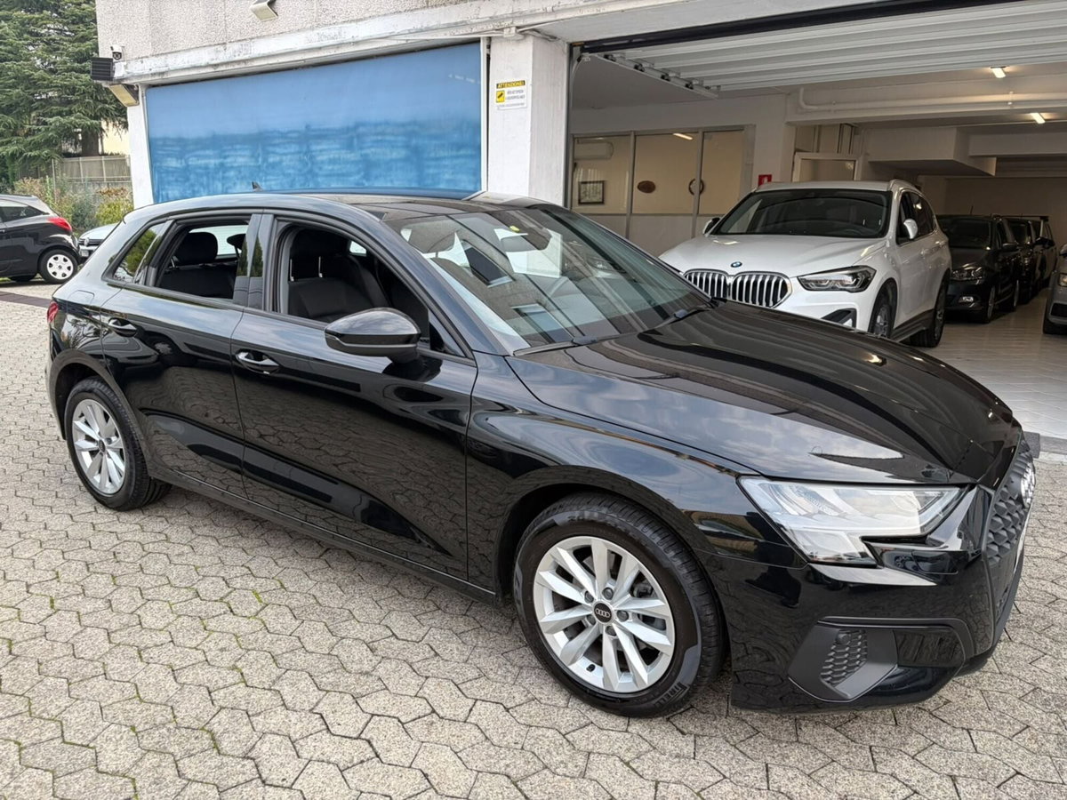 Audi A3 Sportback 30 TDI S tronic Business (3)