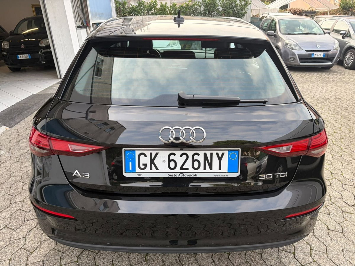 Audi A3 Sportback 30 TDI S tronic Business (5)