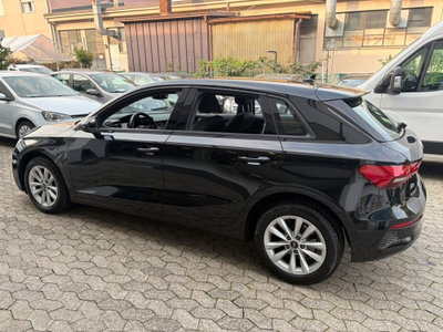 Audi A3 Sportback 30 TDI S tronic Business (6)
