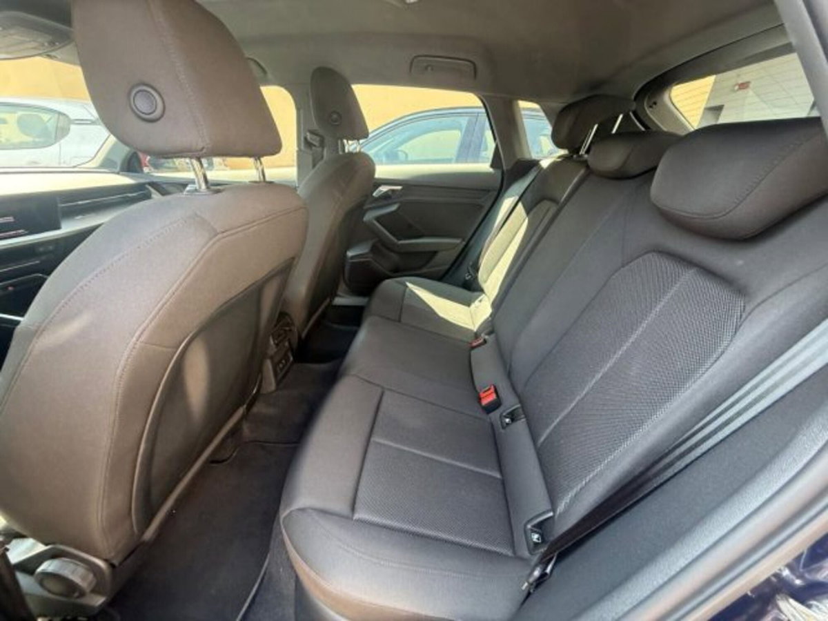 Audi A3 Sportback 30 TDI S tronic Business (10)