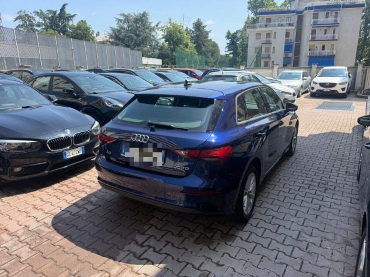 Audi A3 Sportback 30 TDI S tronic Business (3)