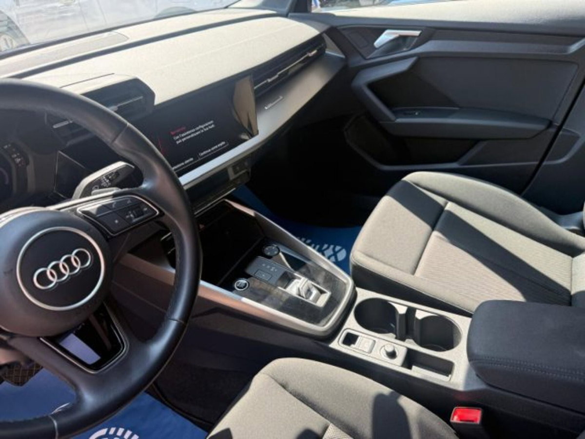 Audi A3 Sportback 30 TDI S tronic Business (7)
