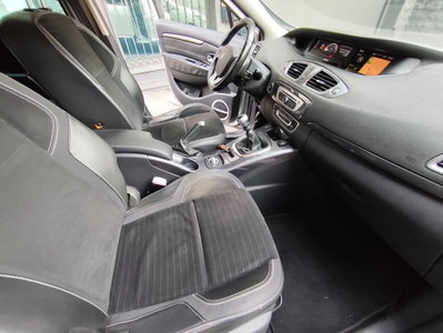 Renault Scenic E-Tech Electric XMod Cross 1.5 dCi 110CV Energy (8)