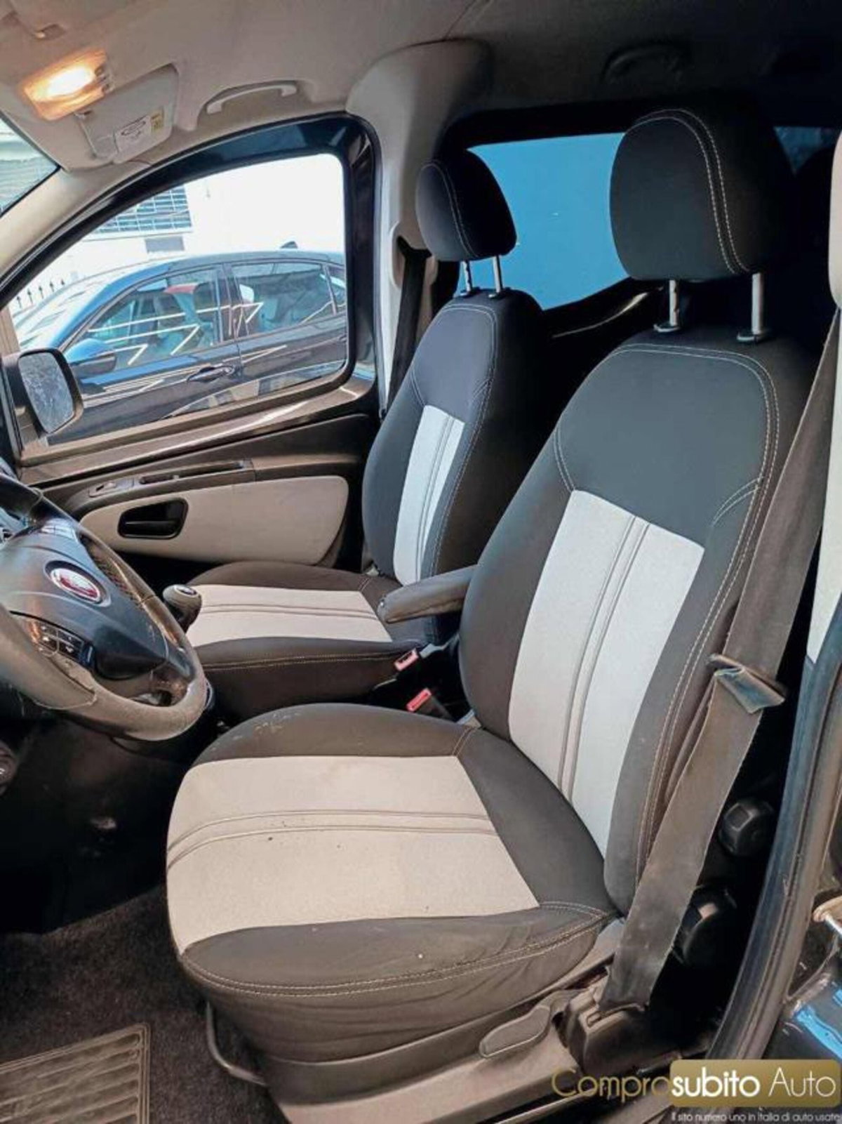 Fiat Qubo 1.3 MJT 80 CV Active (11)