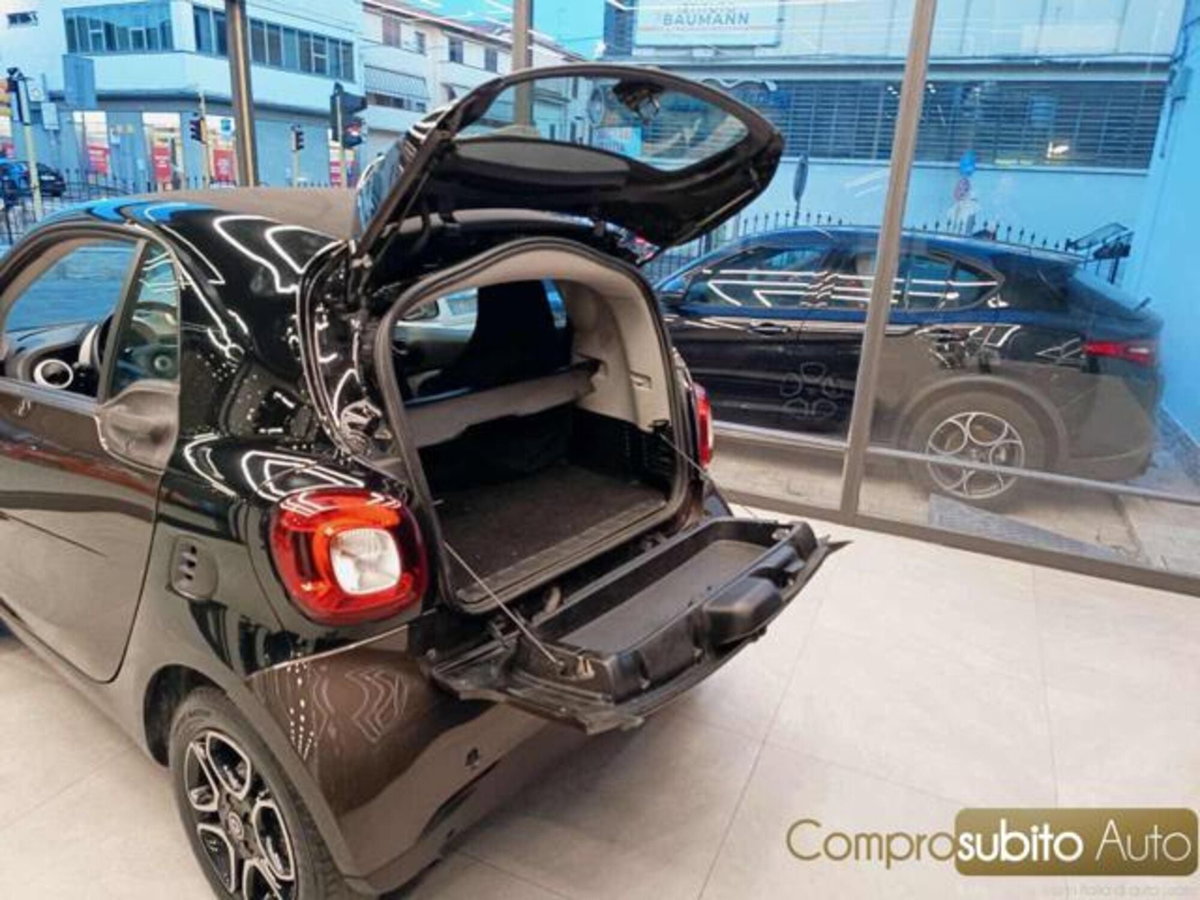 smart Fortwo 70 1.0 twinamic Superpassion (10)