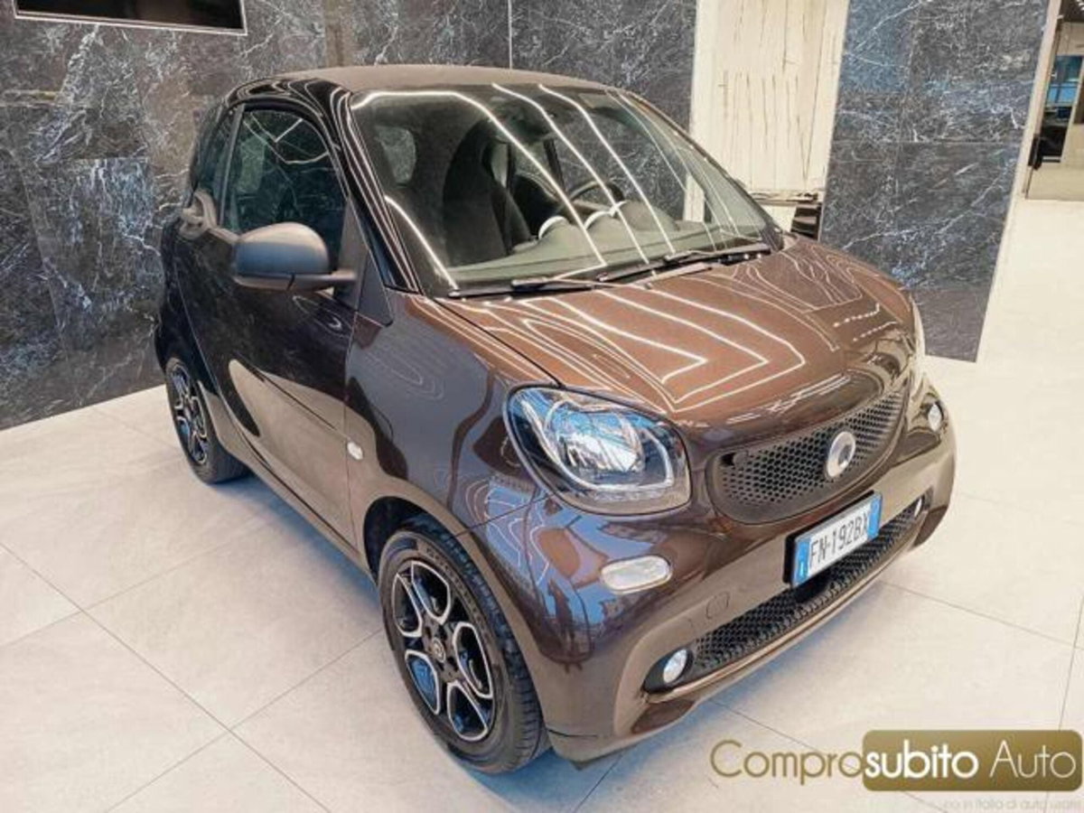 smart Fortwo 70 1.0 twinamic Superpassion (4)