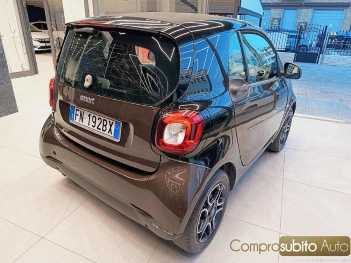 smart Fortwo 70 1.0 twinamic Superpassion (8)