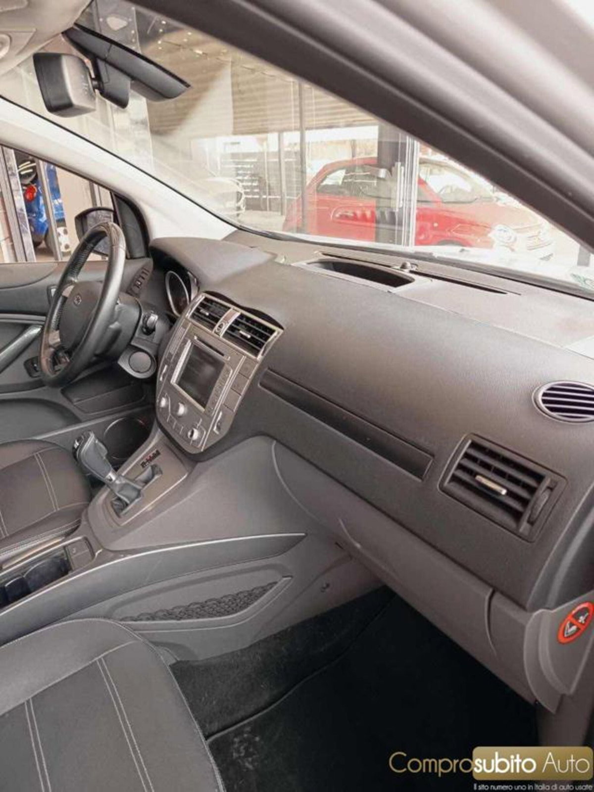 Ford Kuga 2.0 TDCi 163 CV 4WD DPF (10)
