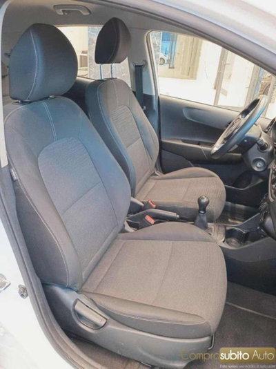 Kia Picanto 1.0 12V 5 porte Active (9)