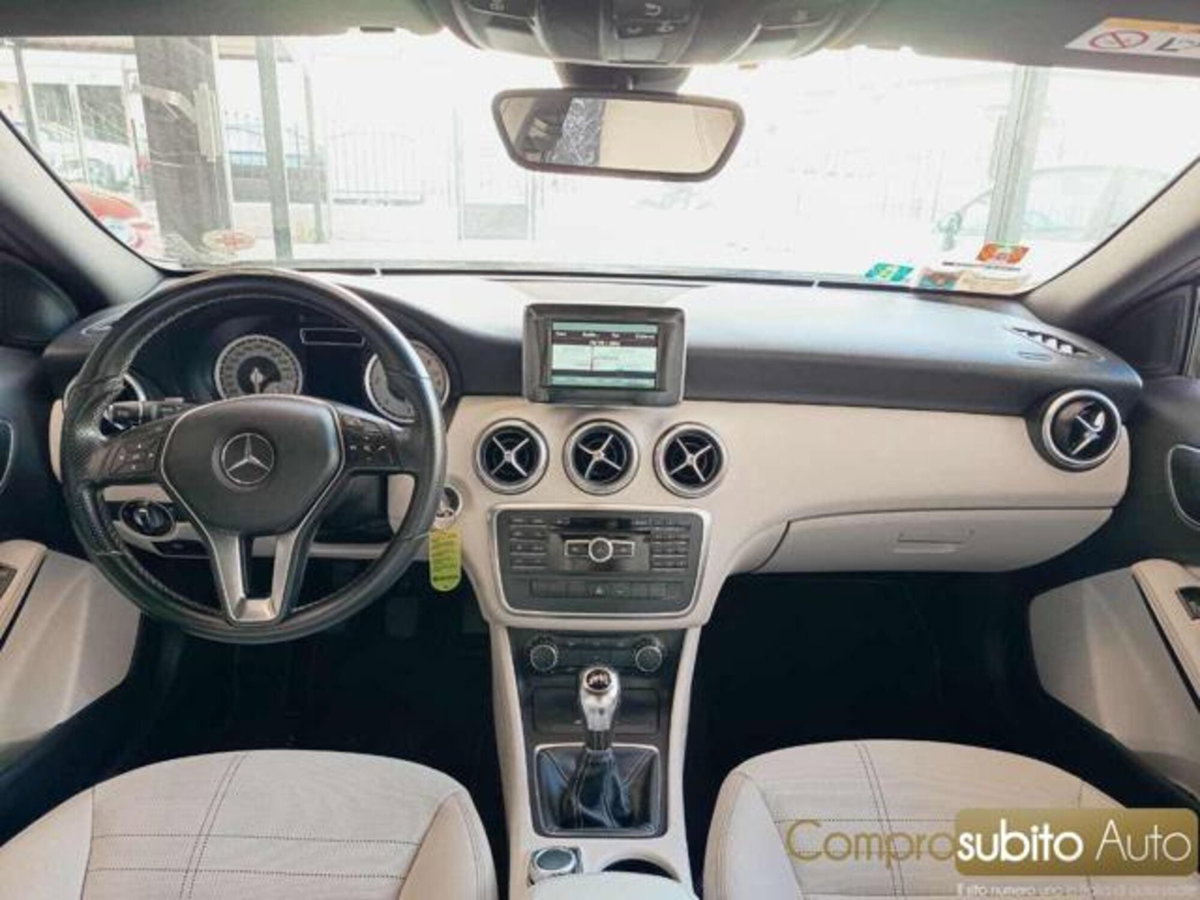 Mercedes-Benz Classe A 180 CDI Executive (13)