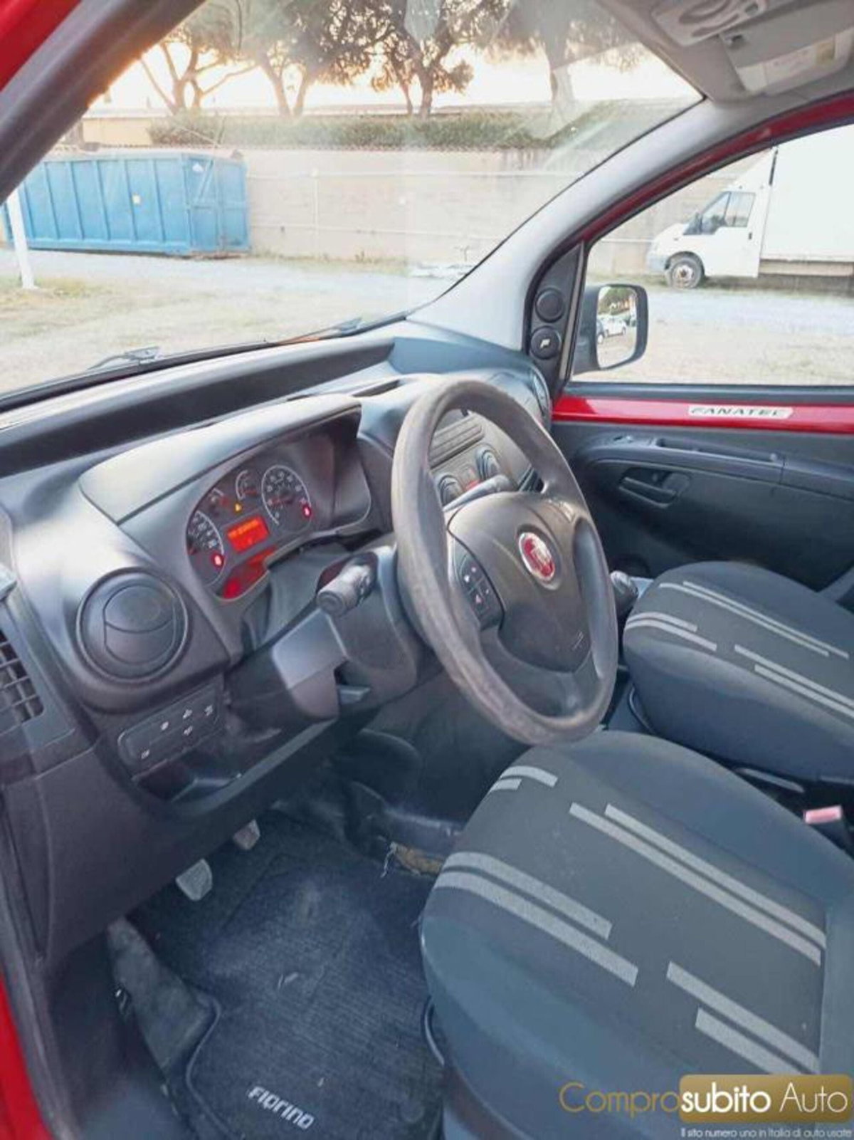 Fiat Fiorino 1.3 MJT 75CV Combi Semi (15)