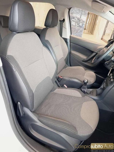 Citroen C3 1.2 e-VTi 82 ETG airdream Exclusive (13)
