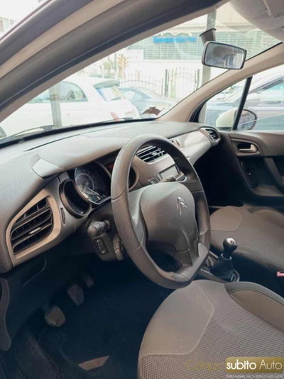 Citroen C3 1.2 e-VTi 82 ETG airdream Exclusive (15)